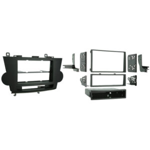 Metra 99-8222 Multi-DIN Installation Kit 2008-2012 Toyota Highlander without NAV